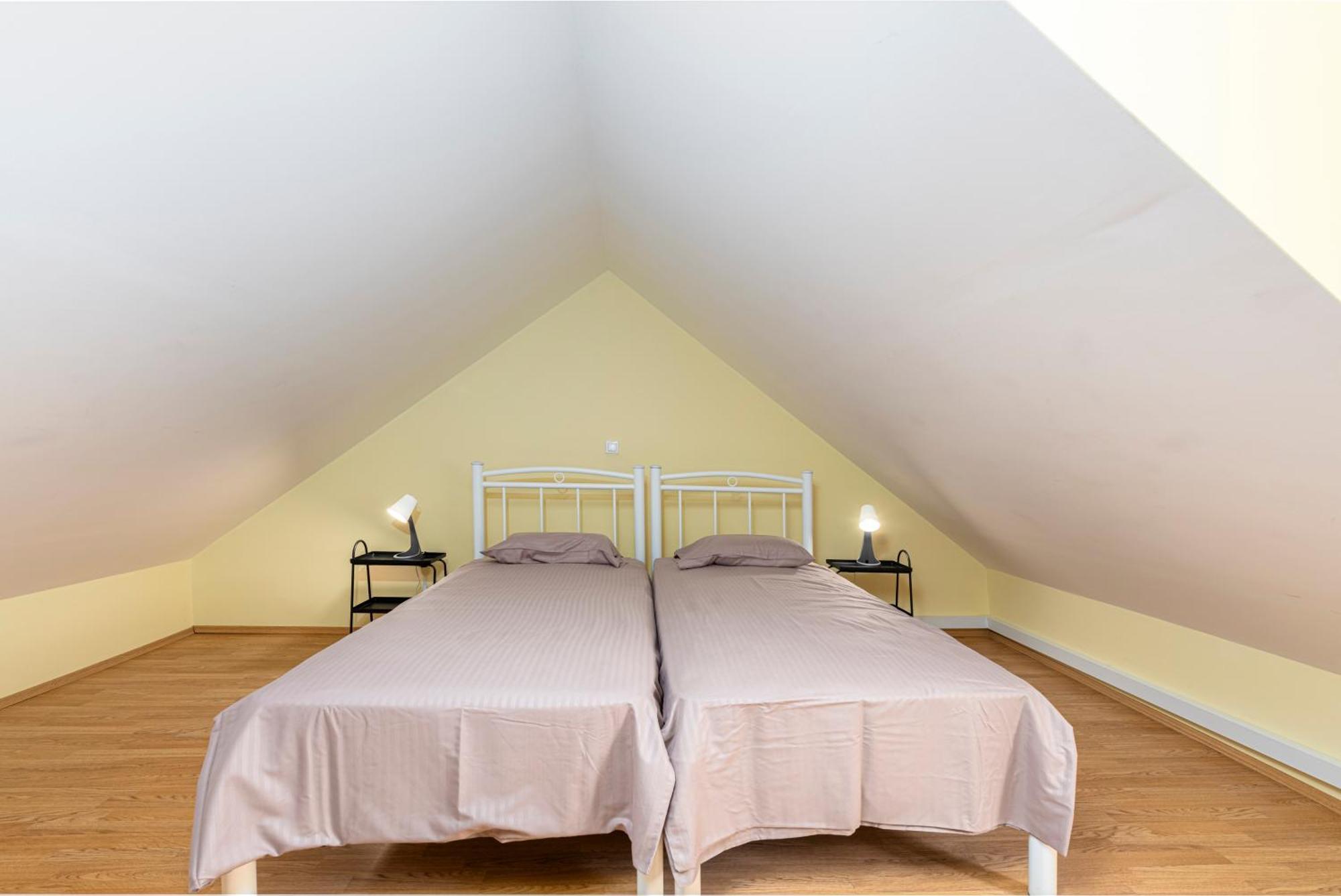 Vera Apartment
