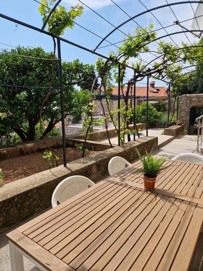 Vera Apartament