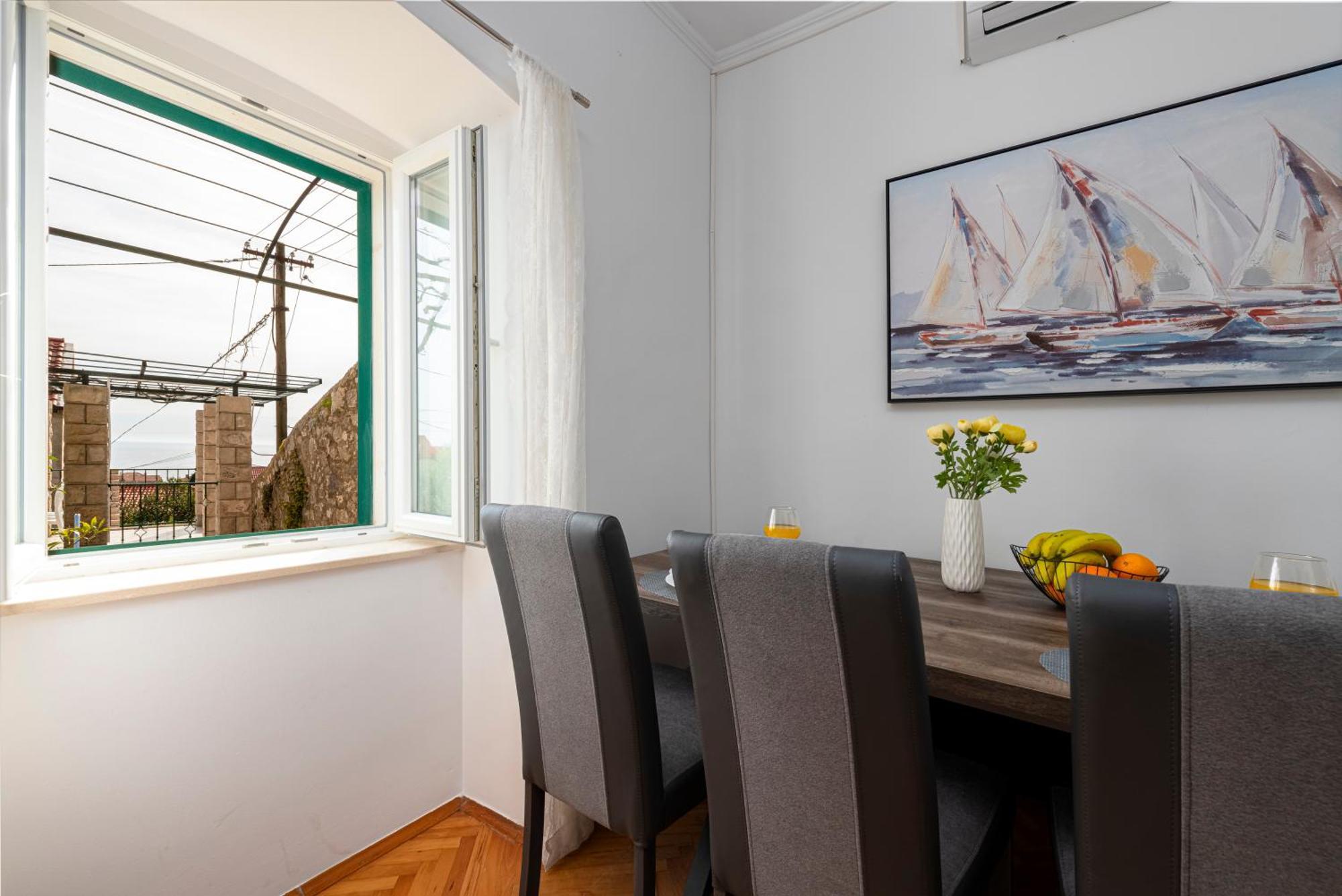 Vera Apartament *